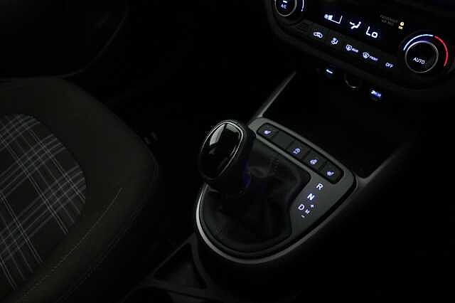 Hyundai i10 1.0 MPi Premium 5dr Auto Hatchback