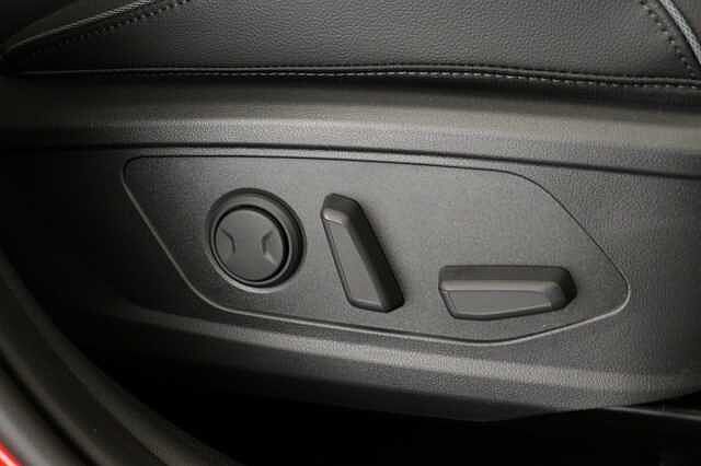 Hyundai TUCSON 1.6T Hybrid Ultimate 5dr Auto Estate Black