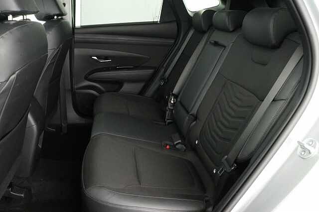 Hyundai TUCSON 1.6T Premium 5dr Estate Silver