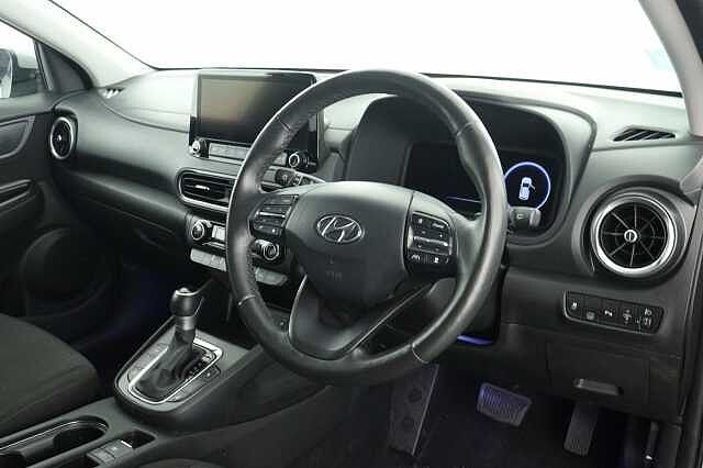 Hyundai KONA 1.6 GDi Hybrid Premium 5dr DCT Hatchback