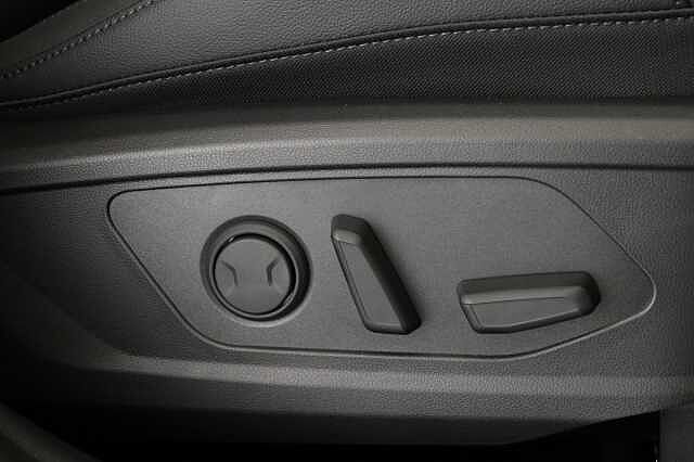 Hyundai TUCSON 1.6T Hybrid Premium 5dr Auto Estate Grey