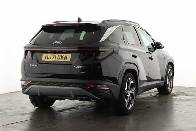Hyundai TUCSON 1.6 TGDi 48V MHD 180 Ultimate 5dr 4WD DCT Black