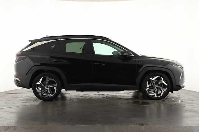 Hyundai TUCSON 1.6 TGDi 48V MHD 180 Ultimate 5dr 4WD DCT Black