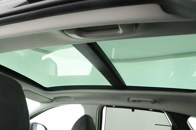 Hyundai TUCSON 1.6 TGDi Hybrid 230 Ultimate 5dr 2WD Auto Black