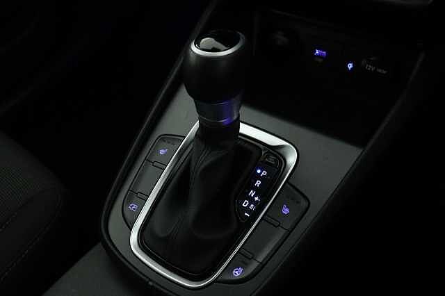 Hyundai KONA 1.6 GDi Hybrid Premium 5dr DCT