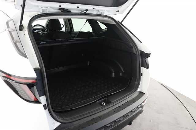 Hyundai TUCSON 1.6 TGDi 48V MHD SE Connect 5dr 2WD DCT