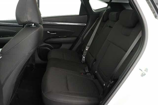 Hyundai TUCSON 1.6 TGDi 48V MHD SE Connect 5dr 2WD DCT