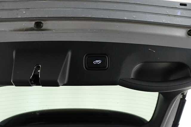 Hyundai TUCSON 1.6 TGDi Hybrid 230 Ultimate 5dr 2WD Auto SILVER