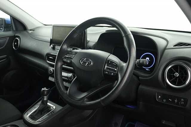 Hyundai KONA 1.6 GDi Hybrid Premium 5dr DCT Blue