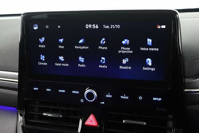 Hyundai IONIQ 1.6 GDi Plug-in Hybrid Premium SE 5dr DCT Blue
