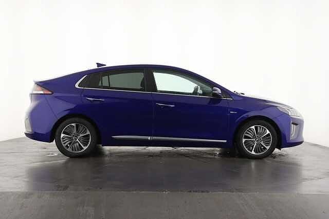 Hyundai IONIQ 1.6 GDi Plug-in Hybrid Premium SE 5dr DCT Blue