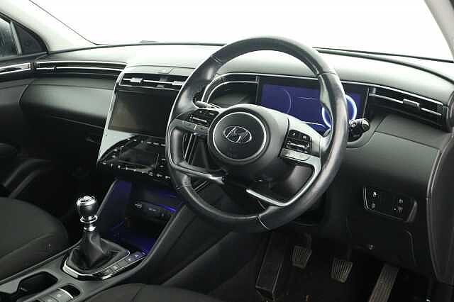 Hyundai TUCSON 1.6 TGDi Premium 5dr 2WD White