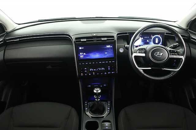 Hyundai TUCSON 1.6 TGDi Premium 5dr 2WD White