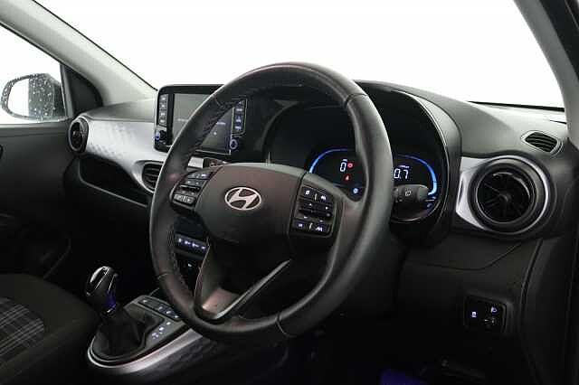 Hyundai I10 1.0 [63] Premium 5dr Auto [Nav] White