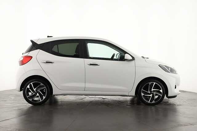 Hyundai I10 1.0 [63] Premium 5dr Auto [Nav] White