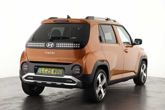 Hyundai INSTER 85kW 02 49kWh 5dr Auto Metallic - Sienna orange