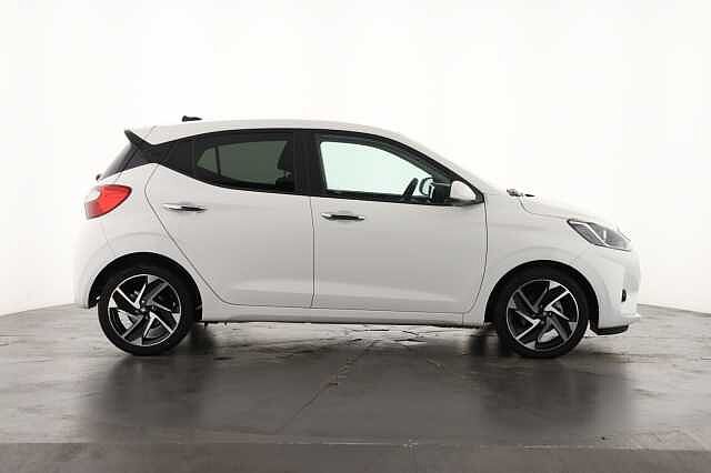 Hyundai I10 1.2 [79] Premium 5dr Auto [Nav] White