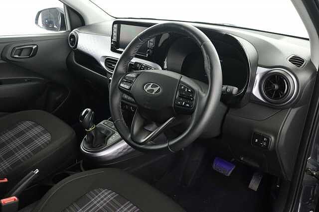 Hyundai i10 1.0 [63] Premium 5dr Auto [Nav]