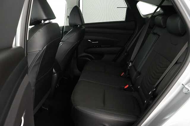Hyundai TUCSON 1.6T Hybrid Premium 5dr Auto Silver
