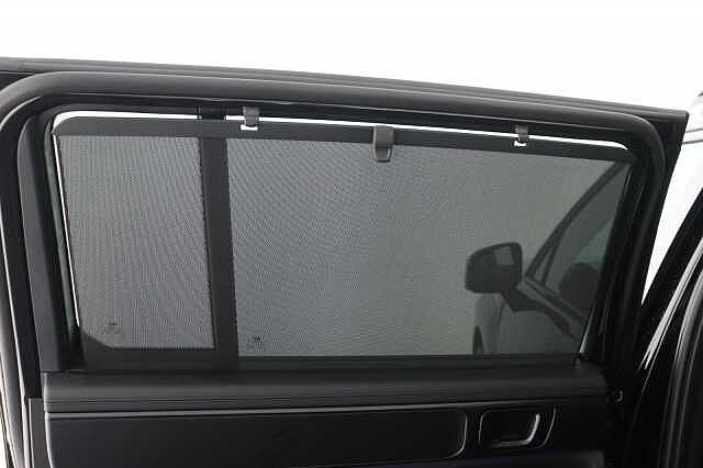 Hyundai SANTA FE 1.6 TGDi Plug-in Hybrid Calligraphy 5dr 4WD Auto Pearl - Abyss black