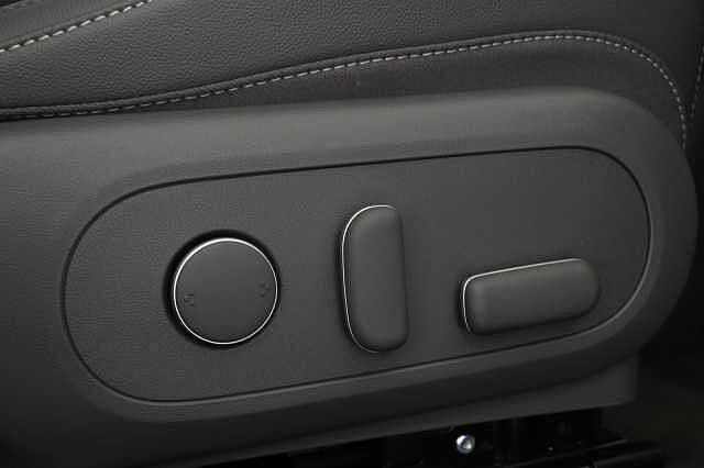 Hyundai KONA 160kW Ultimate 65kWh 5dr Auto Black