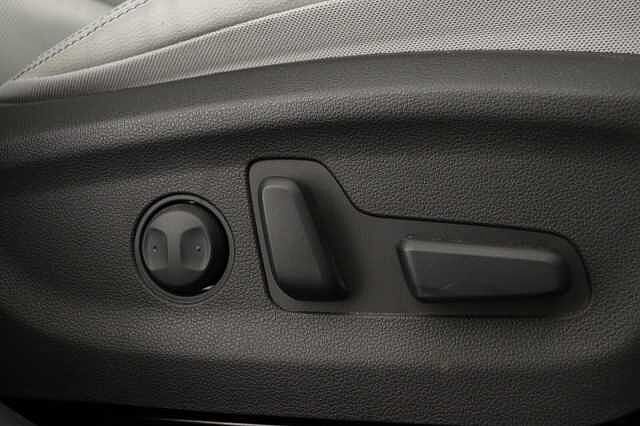 Hyundai KONA 150kW Ultimate 64kWh 5dr Auto Black