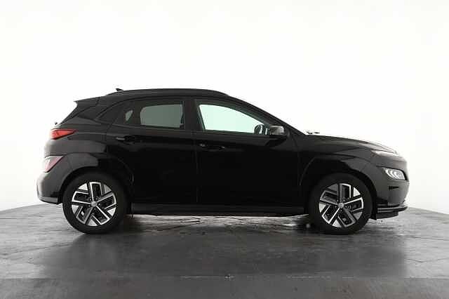 Hyundai KONA 150kW Ultimate 64kWh 5dr Auto Black