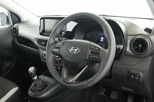 Hyundai I10 1.0 [63] Advance 5dr [Nav] White