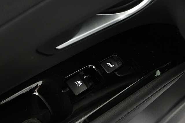 Hyundai TUCSON 1.6 TGDi 48V MHD Ultimate 5dr 2WD DCT White