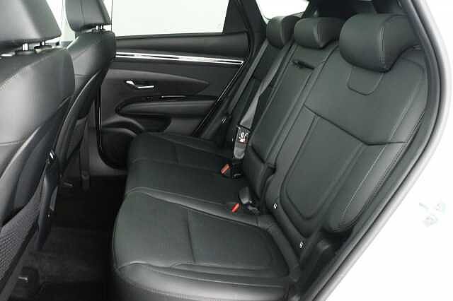 Hyundai TUCSON 1.6 TGDi 48V MHD Ultimate 5dr 2WD DCT White