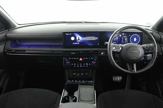 Hyundai TUCSON 1.6T Plug-in Hybrid N Line 5dr 4WD Auto Black