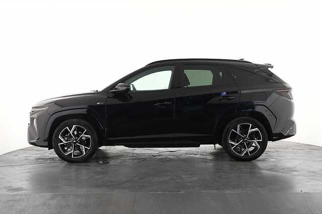 Hyundai TUCSON 1.6T Plug-in Hybrid N Line 5dr 4WD Auto Black