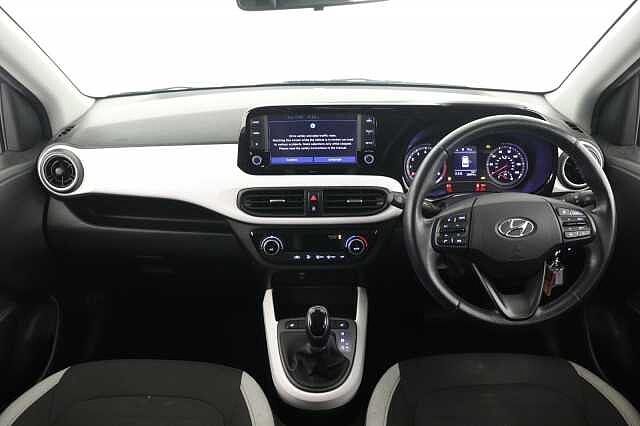 Hyundai i10 1.0 MPi Premium 5dr Auto