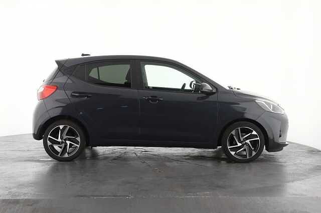 Hyundai i10 1.0 MPi Premium 5dr Auto