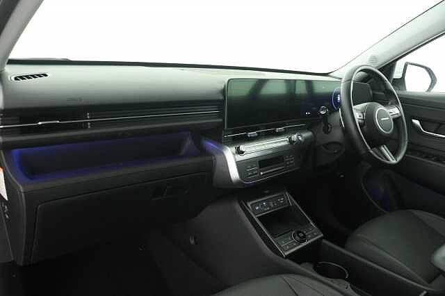 Hyundai KONA 1.6 GDi Hybrid Ultimate 5dr DCT White