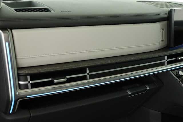 Hyundai SANTA FE 1.6 TGDi Plug-in Hybrid Ultimate 5dr 4WD Auto Black