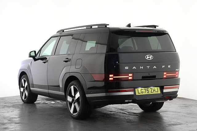 Hyundai SANTA FE 1.6 TGDi Plug-in Hybrid Ultimate 5dr 4WD Auto Black
