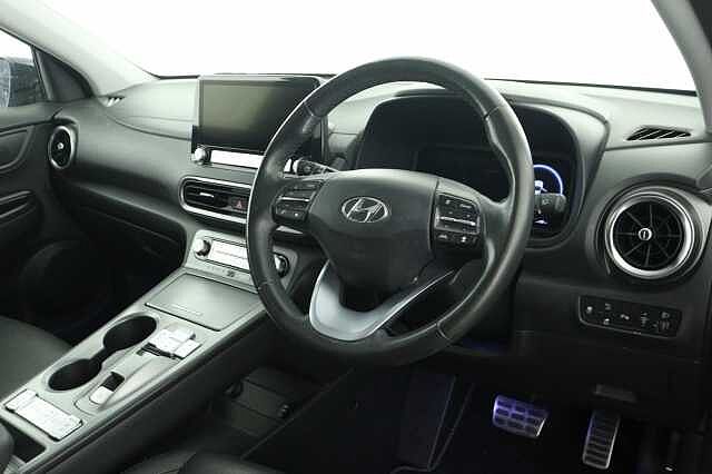 Hyundai KONA 150kW Ultimate 64kWh 5dr Auto Pearl - Phantom black