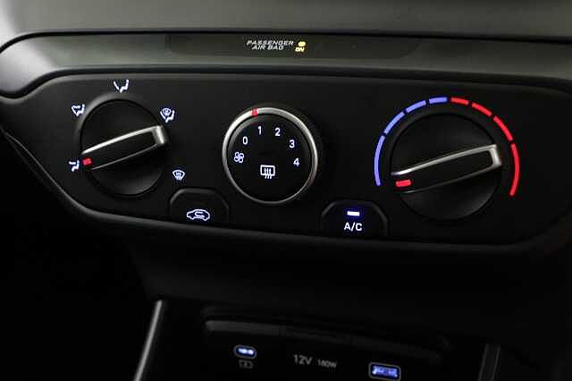 Hyundai I20 1.0T GDi Advance [Nav] 5dr Black
