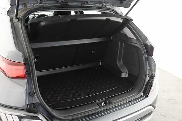 Hyundai KONA 1.6 GDi Hybrid Premium 5dr DCT Grey