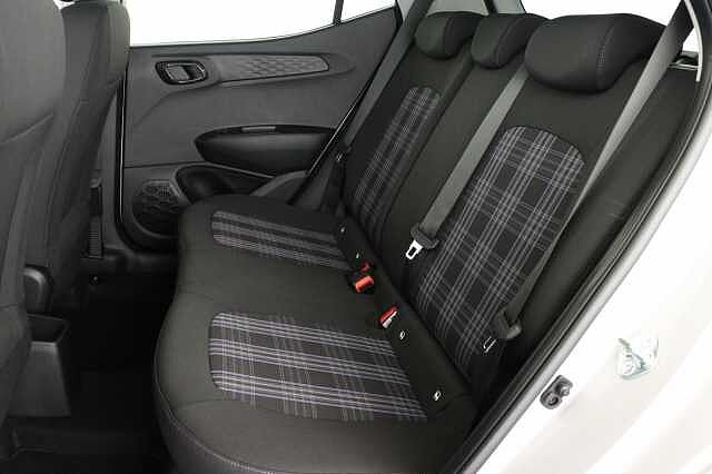 Hyundai i10 1.2 [79] Premium 5dr [Nav]