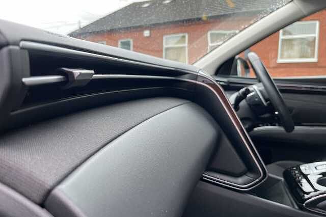 Hyundai TUCSON 1.6 T-GDi Hybrid 230ps Premium 5dr 2WD Auto