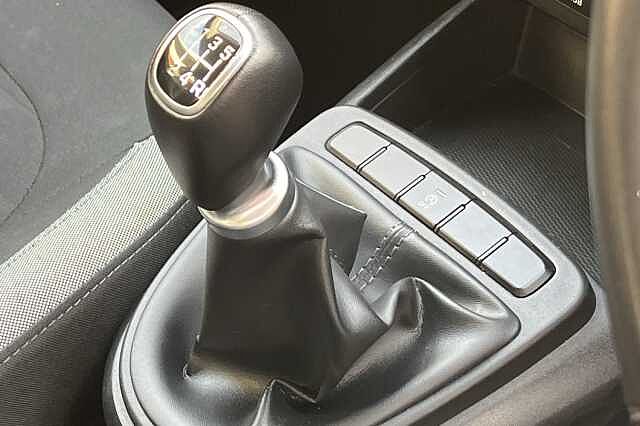 Hyundai i10 1.0 MPi SE Connect 5dr