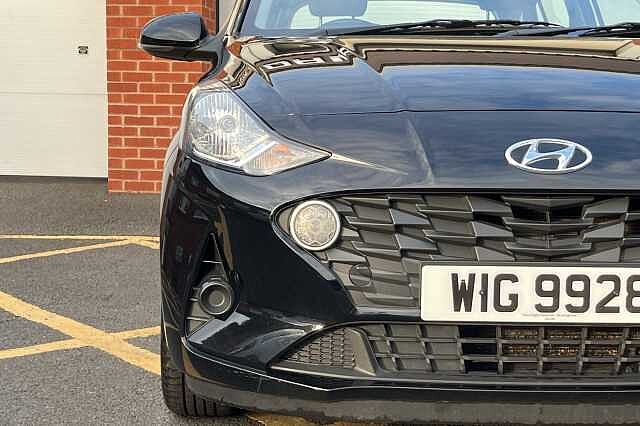 Hyundai i10 1.0 MPi SE Connect 5dr