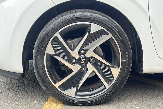 Hyundai I10 1.2 MPi Premium 5dr White