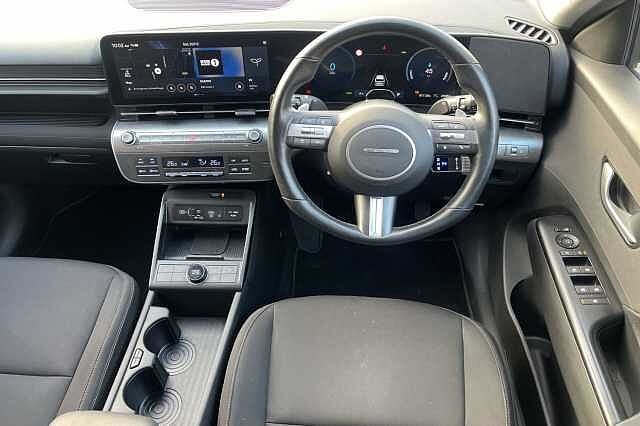 Hyundai KONA Advance 65kWh 5dr Auto Black