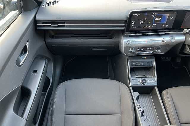 Hyundai KONA Advance 65kWh 5dr Auto Black