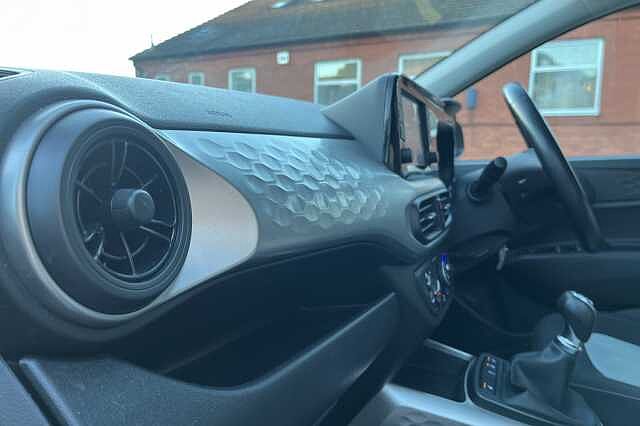 Hyundai I10 1.0 MPi Premium 5dr Brown