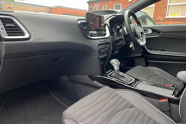Kia Pro Ceed Shooting Brake 1.5 T-GDi GT-Line 5dr DCT
