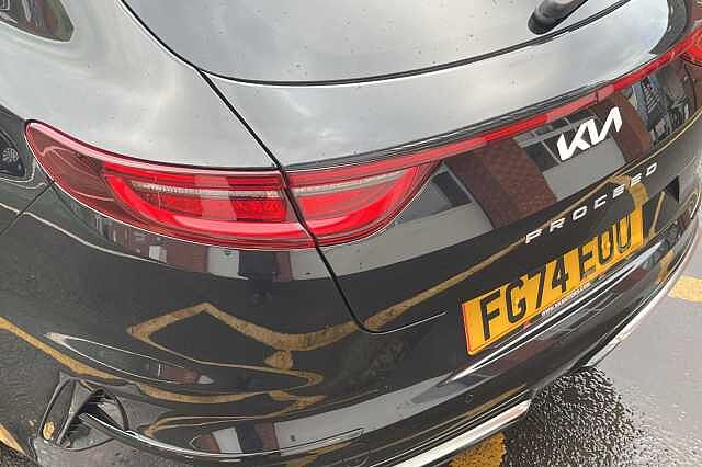 Kia Pro Ceed Shooting Brake 1.5 T-GDi GT-Line 5dr DCT